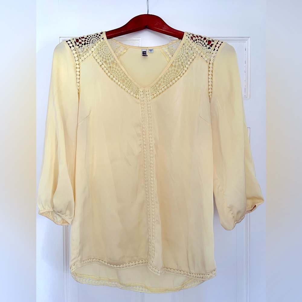 Kut from the Kloth yellow blouse